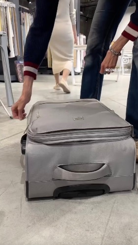 Дизайнер ICONIC DESIGN выезжает к клиенту...